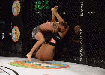 BRAVE CF 28: Brewin taps out “Magic Man” in first-round domination