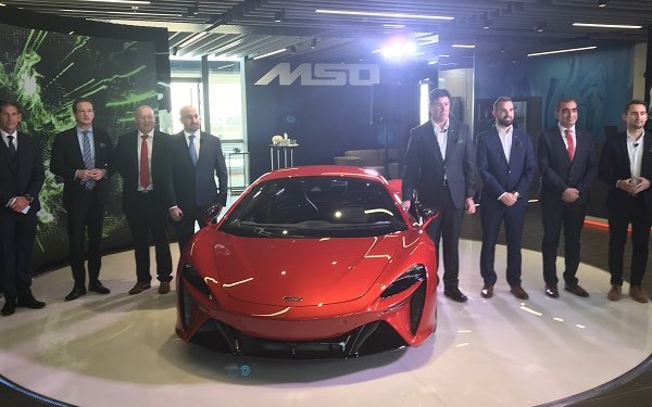 McLaren Artura makes debut in Bahrain, global markets