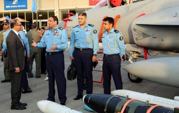 Pakistan Air Force JF-17 Thunder roars in the skies of Bahrain
