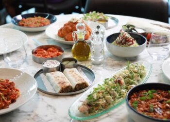 Em Sherif Sea Café Bahrain introduces special set menu; live entertainment