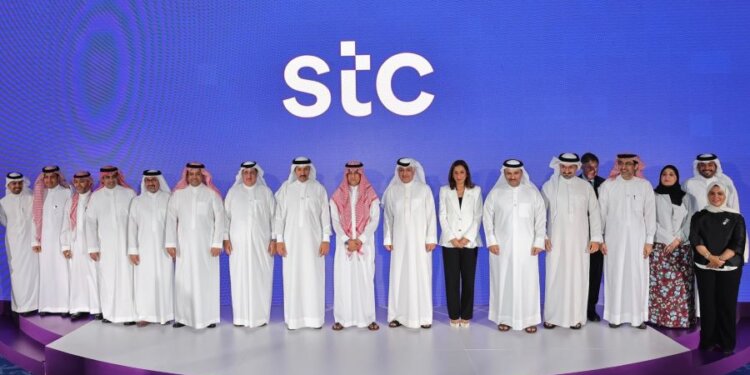 Stc unveils $300m projects taking the total investments to over $2b in Bahrain