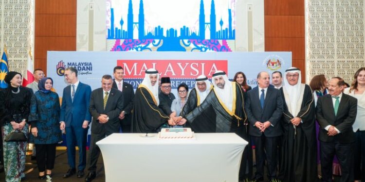 Malaysia-Bahrain bilateral ties embark on a new era of excellence