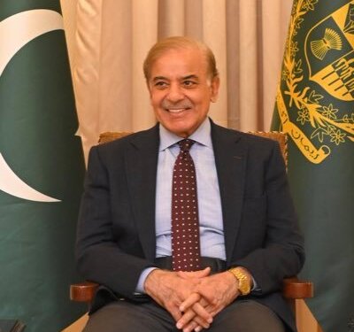 Pakistan PM arrives in Manama on a two-day visit