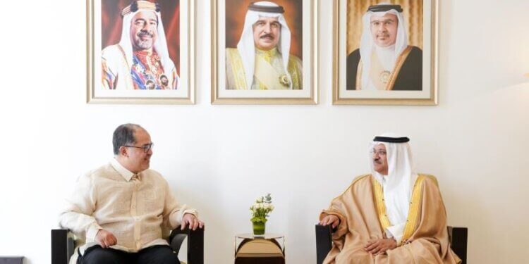 President of the Bahrain Authority for Culture and Antiquities holds talks with Ambassador of the Republic of the Philippines