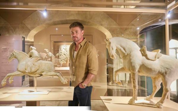 Chris Hemsworth and Elsa Pataky return to Abu Dhabi for a week of family fun