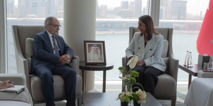Bahrain-UK reviews bilateral deep-rooted economic ties