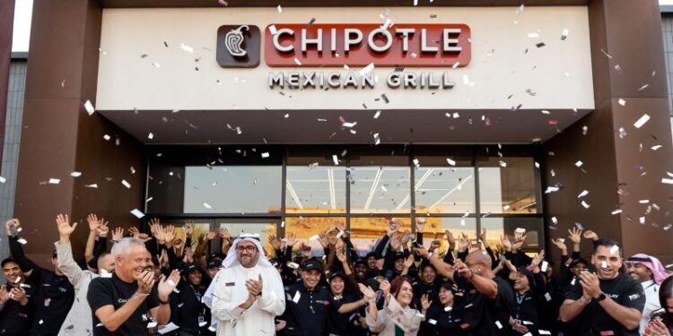 Alshaya Group opens first Chipotle restaurant in Saudi Arabia